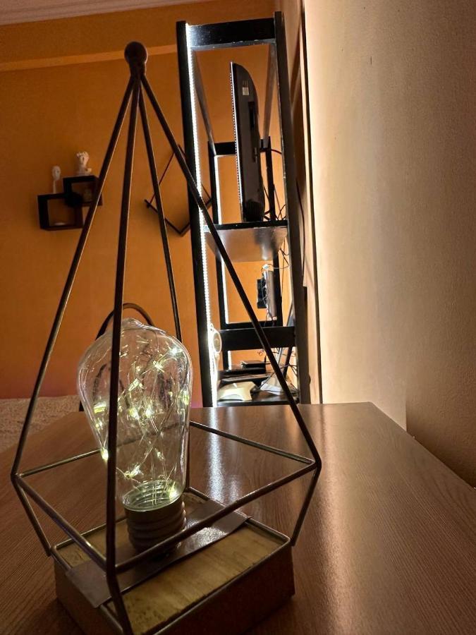 1-Room Apart. 21 On Usenbaeva 52 Near Eurasia Shopping Center بيشكيك المظهر الخارجي الصورة