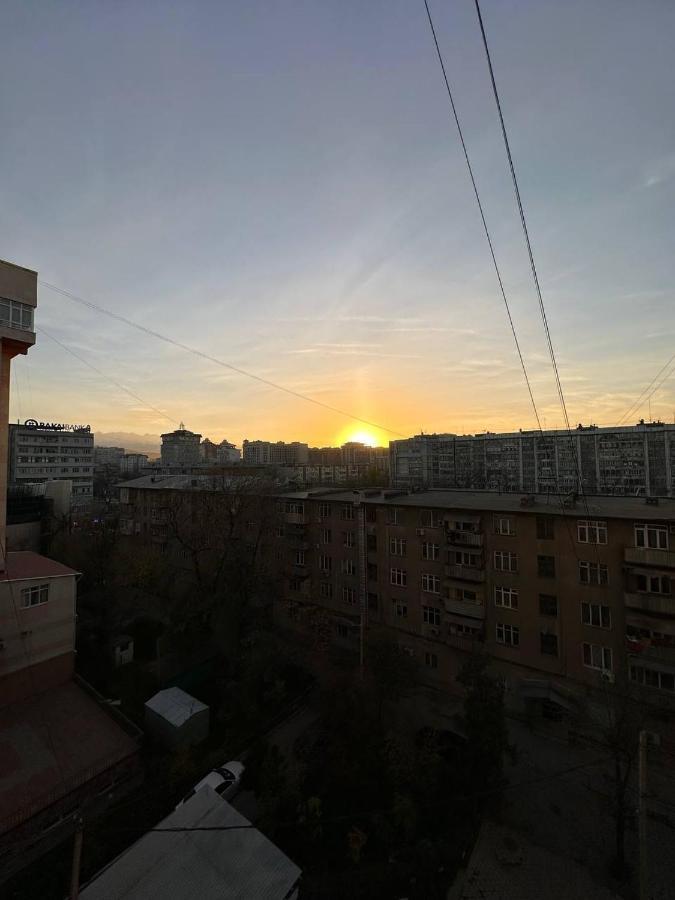 1-Room Apart. 21 On Usenbaeva 52 Near Eurasia Shopping Center بيشكيك المظهر الخارجي الصورة