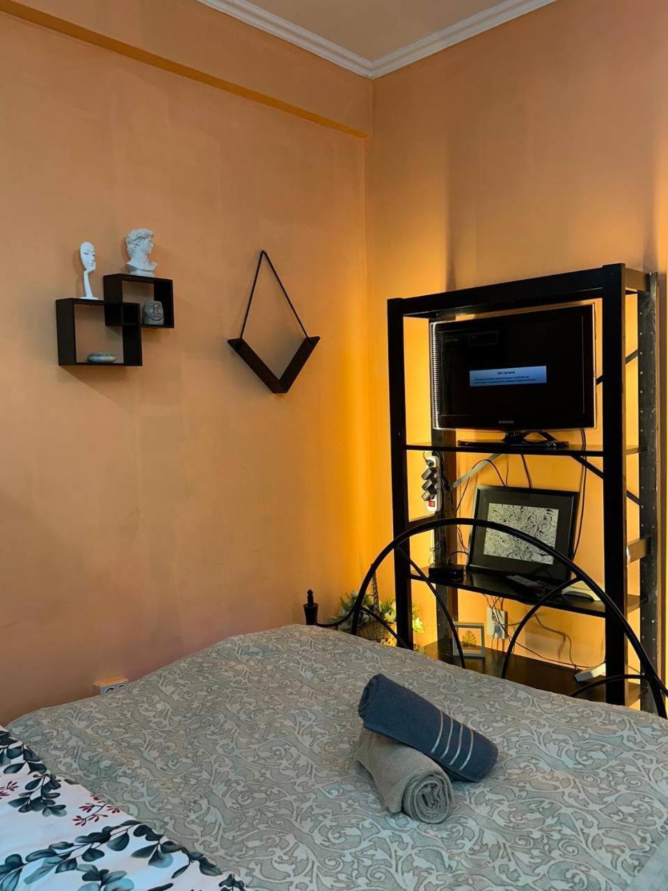 1-Room Apart. 21 On Usenbaeva 52 Near Eurasia Shopping Center بيشكيك المظهر الخارجي الصورة